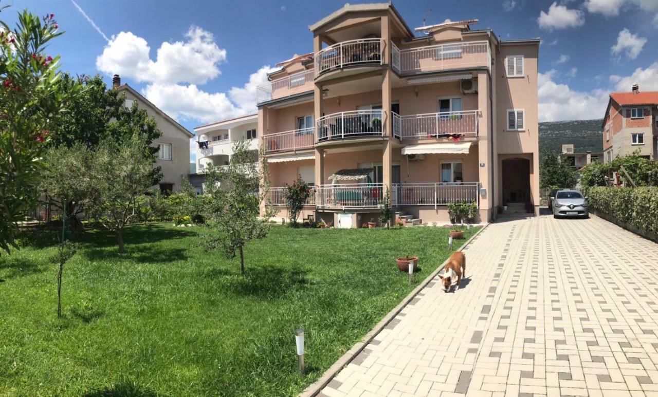 Apartment Aurora Kaštela Zewnętrze zdjęcie